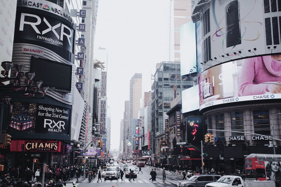 🗽 Discover the Vibrant Garment District in NYC: A Shopper's Paradise ...